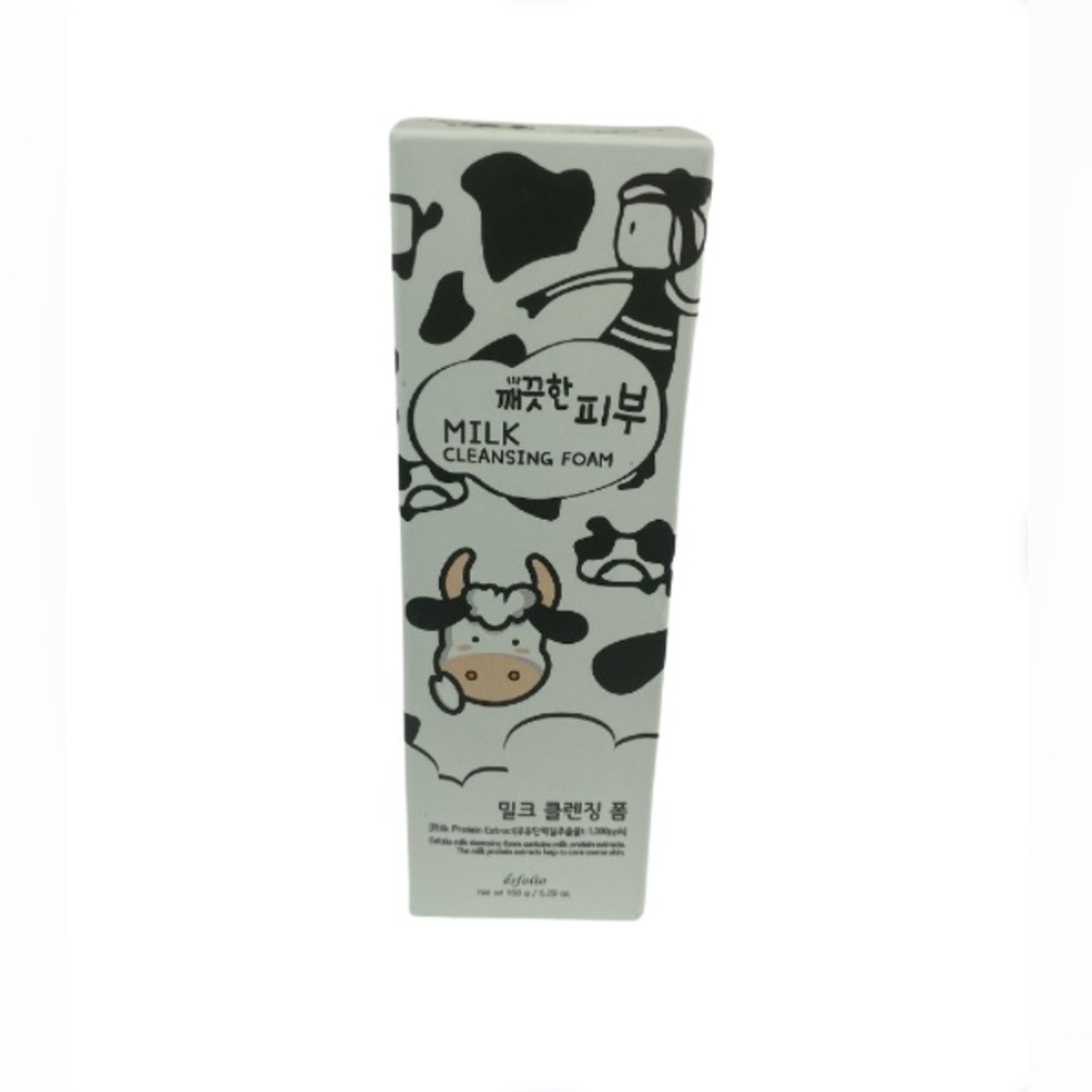 Esfolio Milk Cleansing Foam - Black and White Packaging
